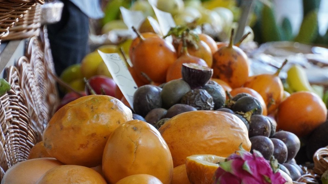 10 Resep Asinan Buah Segar ala Rumahan, Mudah Dipraktikkan
