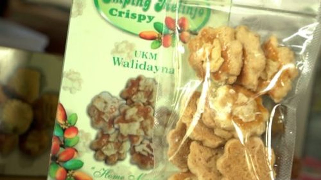 Manfaatkan Bahan-Bahan dari Alam, UMKM Walidayna Olah Daun Kelor Jadi Biskuit Enak