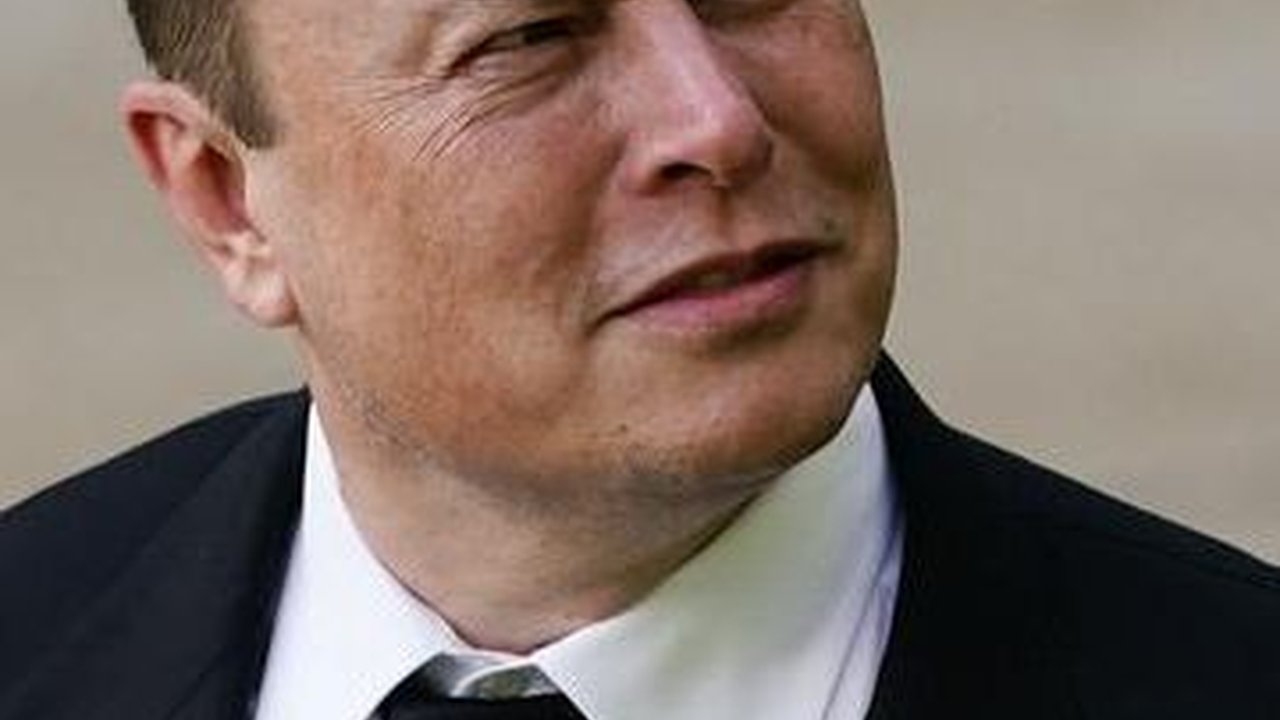 Elon Musk Makin Tajir, Laba Tesla Naik 20 Persen Jadi Rp40 Triliun