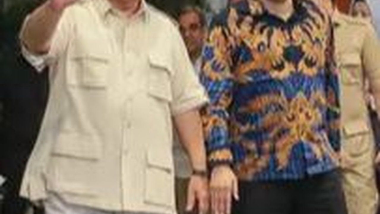 VIDEO: Trio Politikus PDIP Gibran, Effendi & Budiman Sinyal Dukung Capres Prabowo