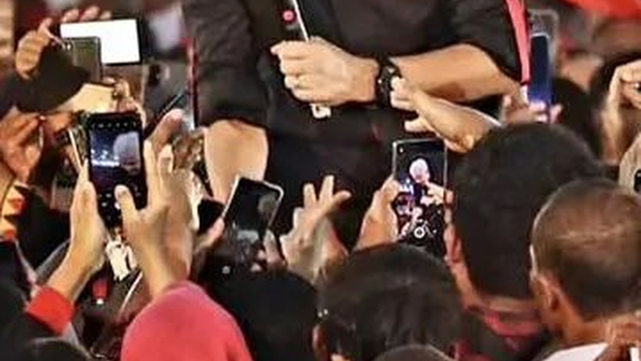 VIDEO: Reaksi Capres PDIP Ganjar Soal Budiman Sudjatmiko Sinyal Dukung Prabowo