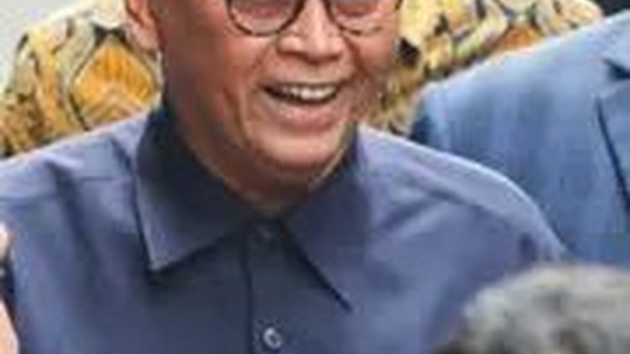 VIDEO: Panji Gumilang Perkenalkan Ilham Anak Tokoh PKI DN Aidit di Al Zaytun