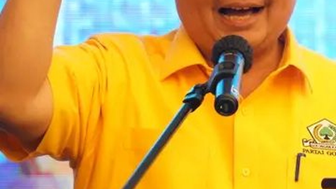 Pemanggilan Airlangga oleh Kejaksaan Agung Berbau Politis?