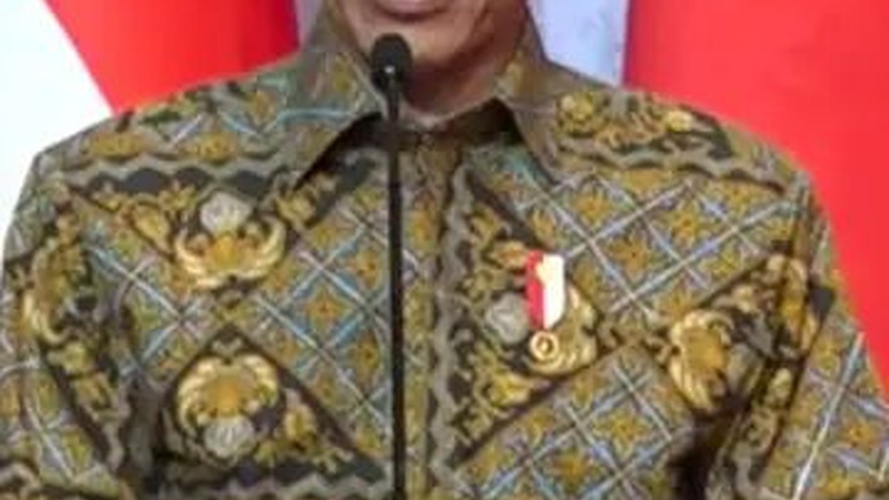 VIDEO: Jokowi Puji Produk Buatan Anak Sekolah, 