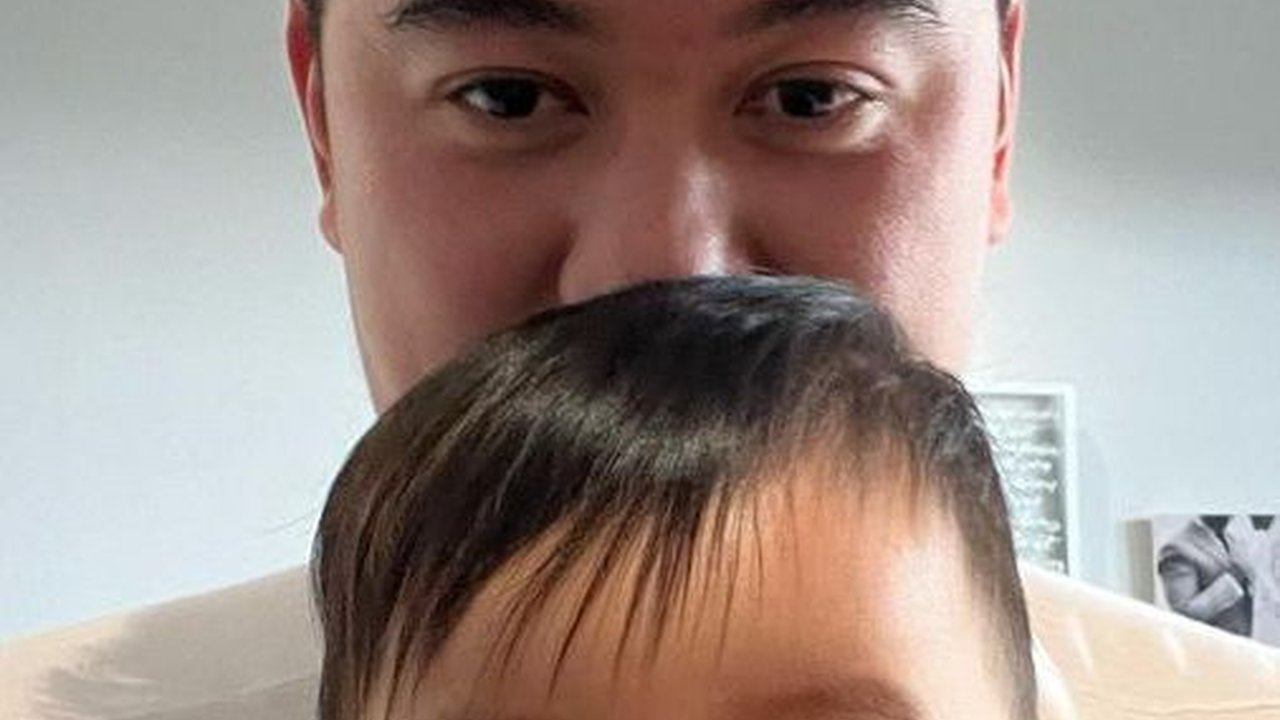 10 Potret Terbaru Baby Timo Anak Chef Arnold Kini Menginjak 7 Bulan, Gemesin Banget!