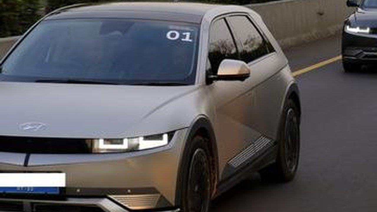 Daftar 10 Mobil Listrik Terlaris di Indonesia Januari-Juni 2023, No 4 Bikin Kaget!