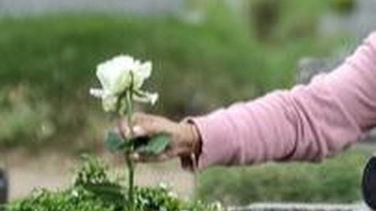 Tata Cara Ziarah Kubur bagi Wanita Haid, Ketahui Pula Hukumnya