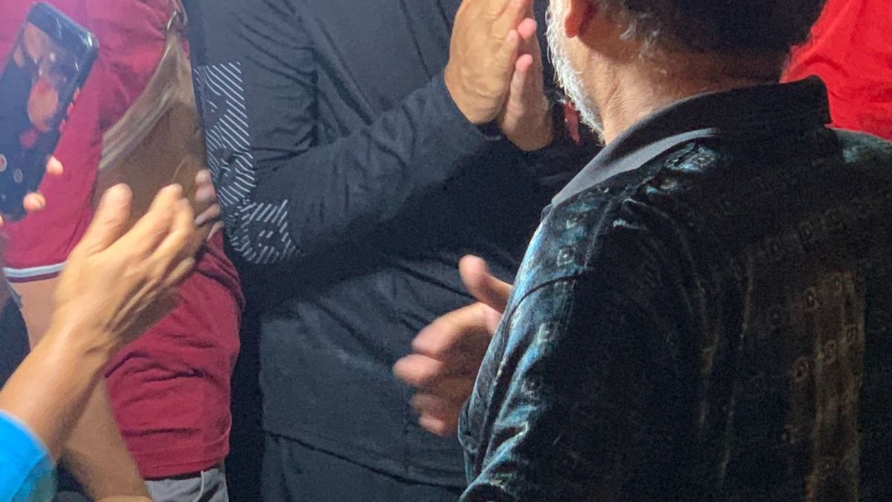 Ganjar Blusukan di Pasar Citeureup Bogor, Pedagang Mengeluh Harga Daging Ayam Naik