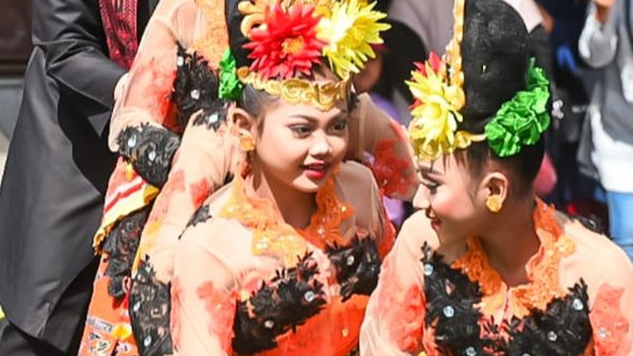 Hari Anak Nasional, Ribuan Anak Banyuwangi Memengan Aneka Permainan Tradisional