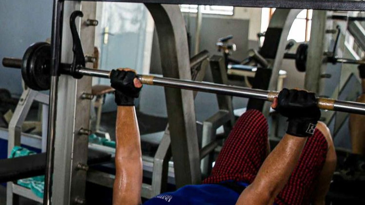 Binaragawan Tewas di Gym Usai Tak Kuat Angkat Beban 200 Kg