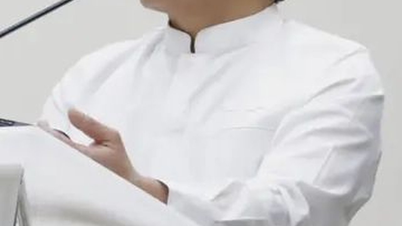 VIDEO: PKB Depan Jokowi & Prabowo Sebut Cak Imin Satrio Piningit untuk 2024