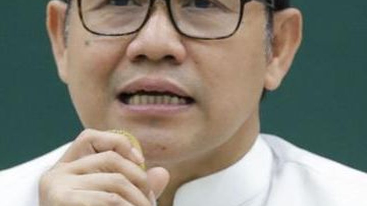 VIDEO: Pujian Cak Imin Bikin Prabowo Berdiri, Minta Maaf ke Puan Maharani