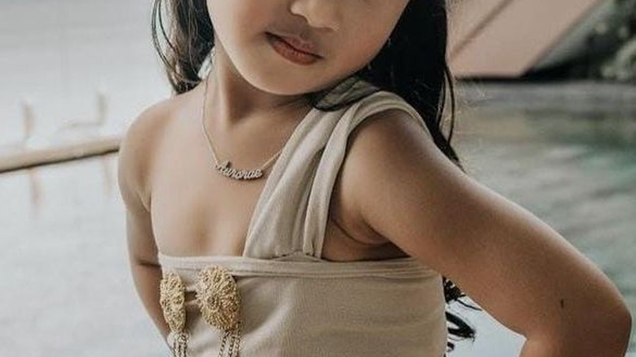Disebut Rachel Vennya Mini, Ini Potret Terbaru Chava yang Dipuji Makin Gede Makin Cantik