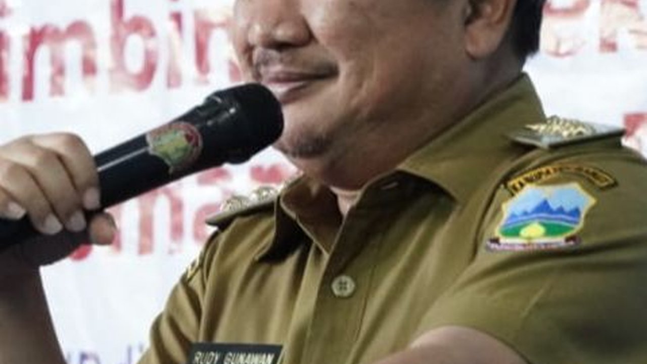 Respons Bupati Garut Heboh Nama Warganya Dicatut buat 'Ngutang' ke PNM