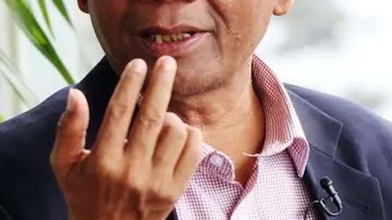 Mahfud MD Diminta Bikin Caption dari Foto Bersama Tiga Capres, Jawabannya Ambigu Bikin Penasaran