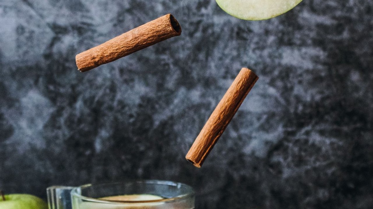 Manfaat Minum Cuka Apel Sebelum Tidur, Turunkan Berat Badan hingga Cegah Bau Mulut