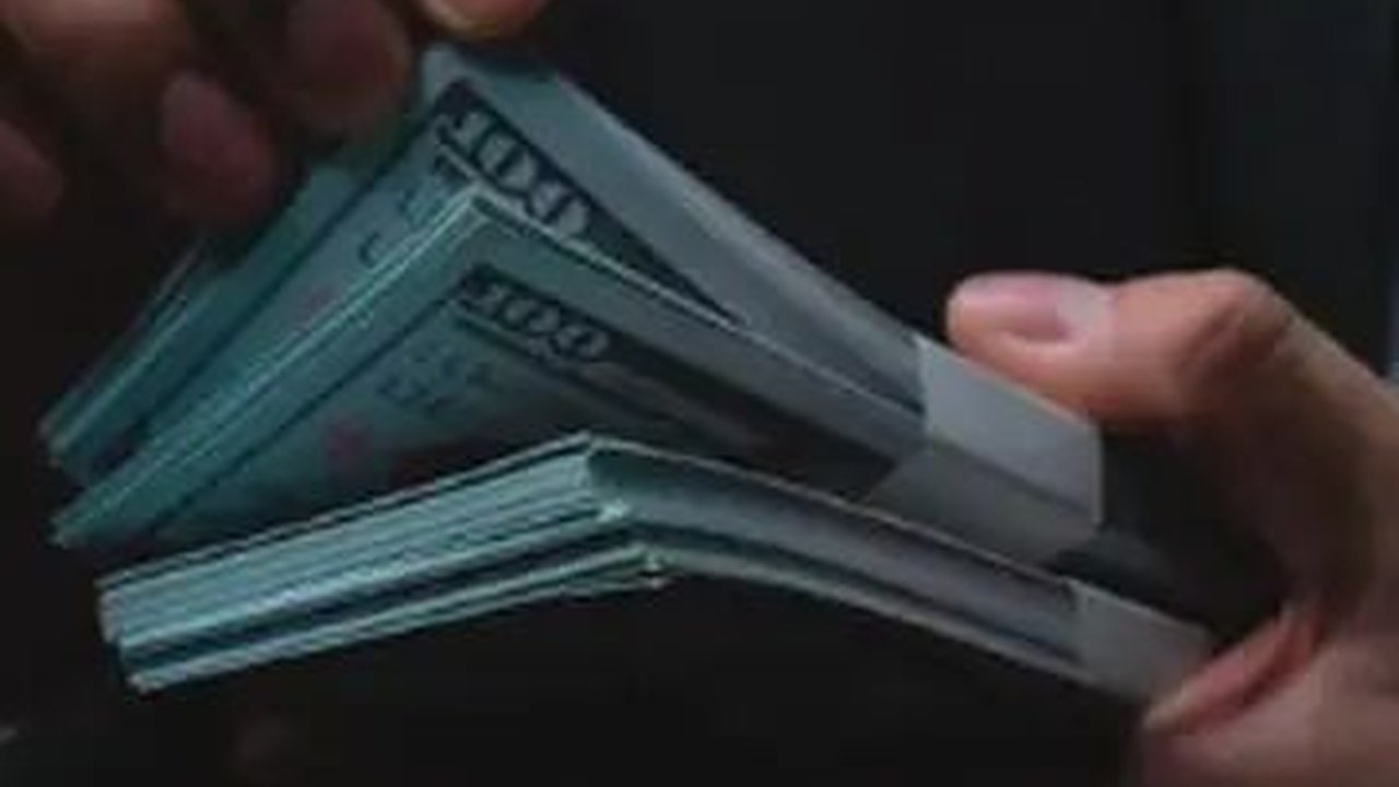 Perjalanan Low Tuck Kwong Bangun Perusahaan Hingga Jadi Orang Paling Kaya di Indonesia