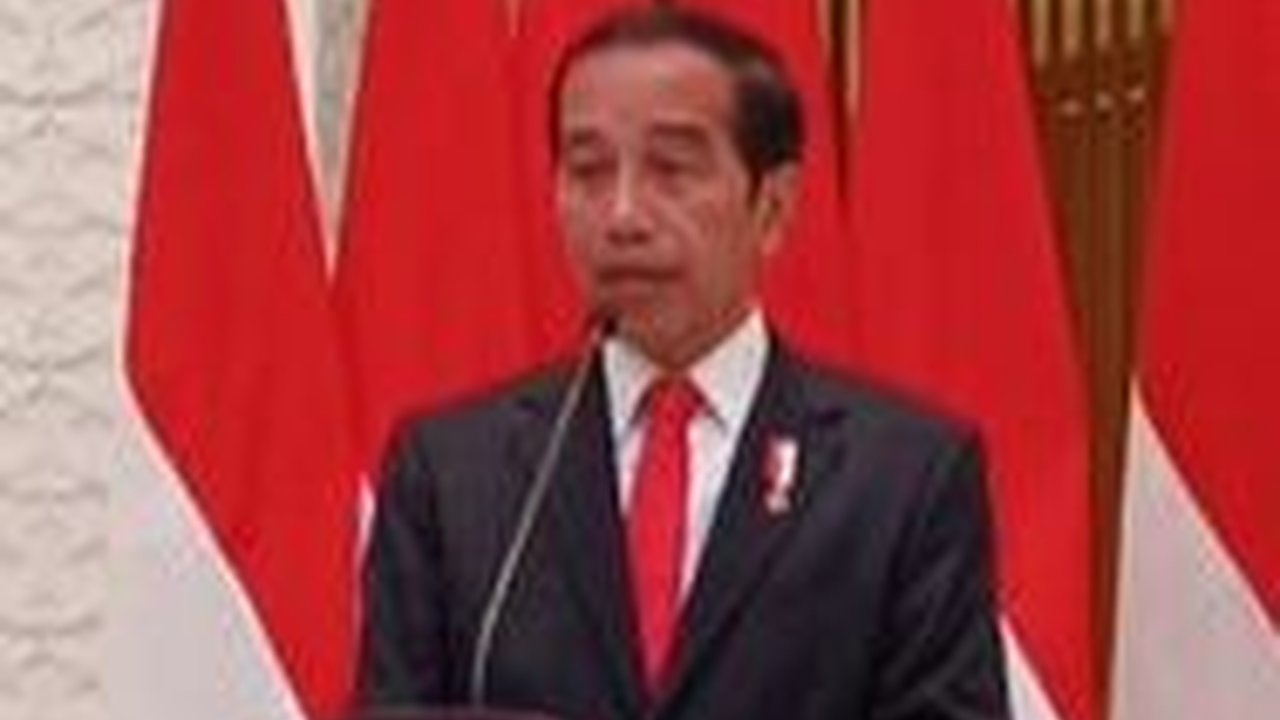 VIDEO: Jokowi Ajak Prabowo Ikut Sapa Warga, Kode Dukungan Makin Jelas?