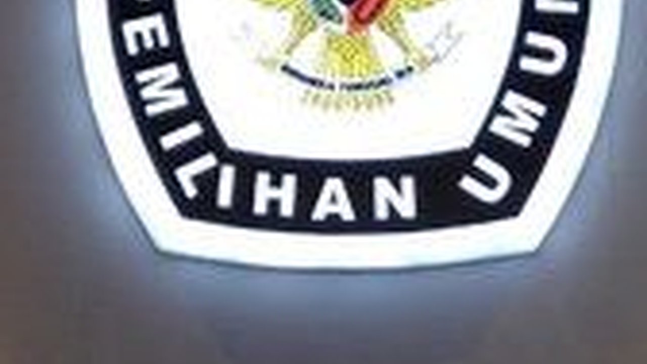 KPU Tak Masalah Peserta Pemilu Pasang Atribut Asal Tak Kampanye