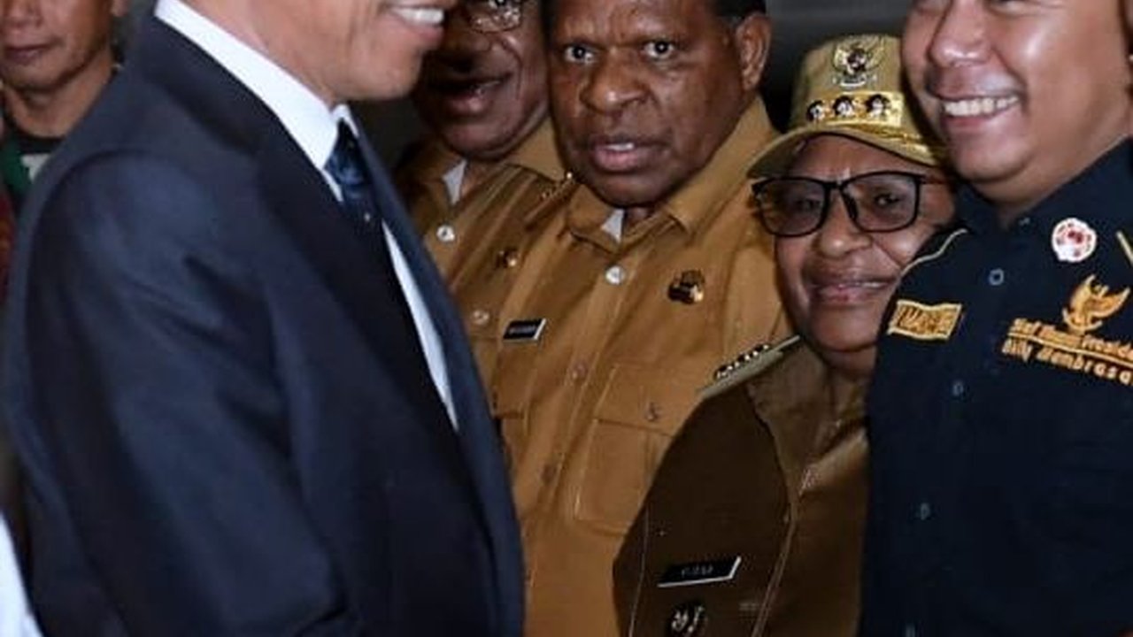 Pj Walikota Sentil Pejabat Pemkot Jayapura, Jangan Merasa seperti Presiden