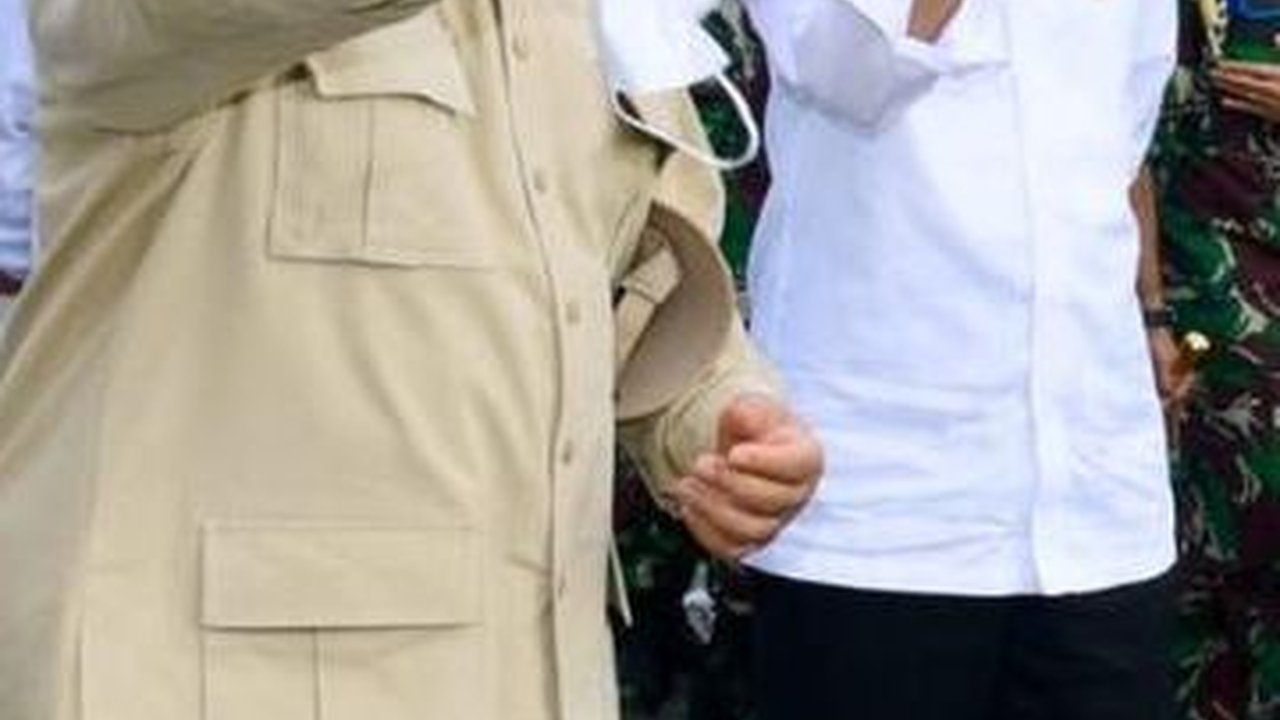 PDIP Sindir Prabowo Dekat Jokowi: Capres Beri Gagasan Bukan Nempel seperti Perangko