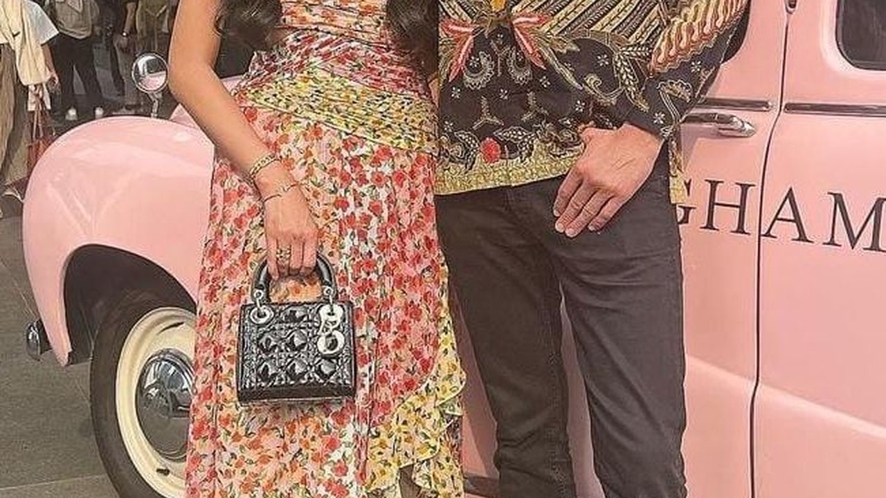 Hari Ini, Lucinta Luna Gelar Tunangan dengan Pacar Bule Gantengnya di Hotel Mewah Bali