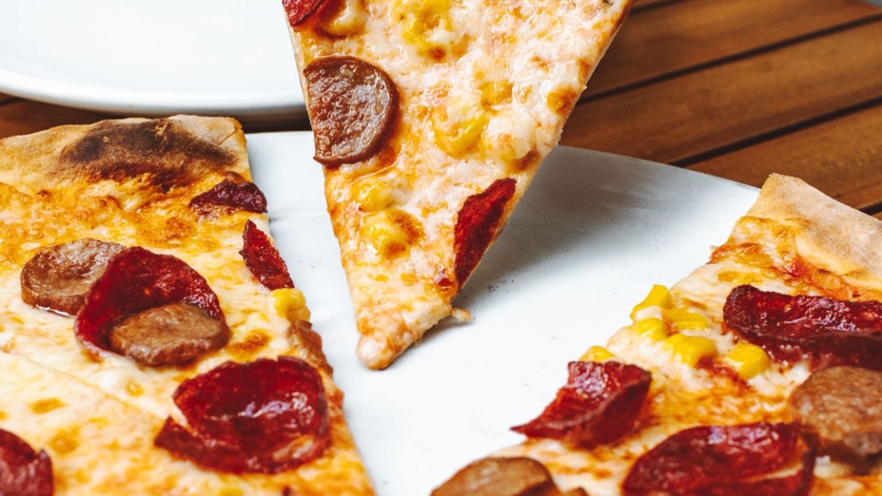 Resep Pizza Teflon Tanpa Ragi, Enak dan Mudah Dibuat