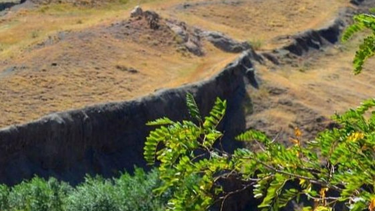 Menyingkap Misteri Kapal Nabi Nuh di Gunung Ararat Turki