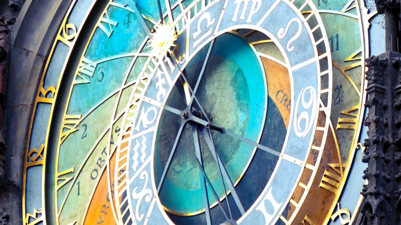 Mengapa Astrologi Dulu Dipercaya Namun Kini Dianggap Pseudoscience?