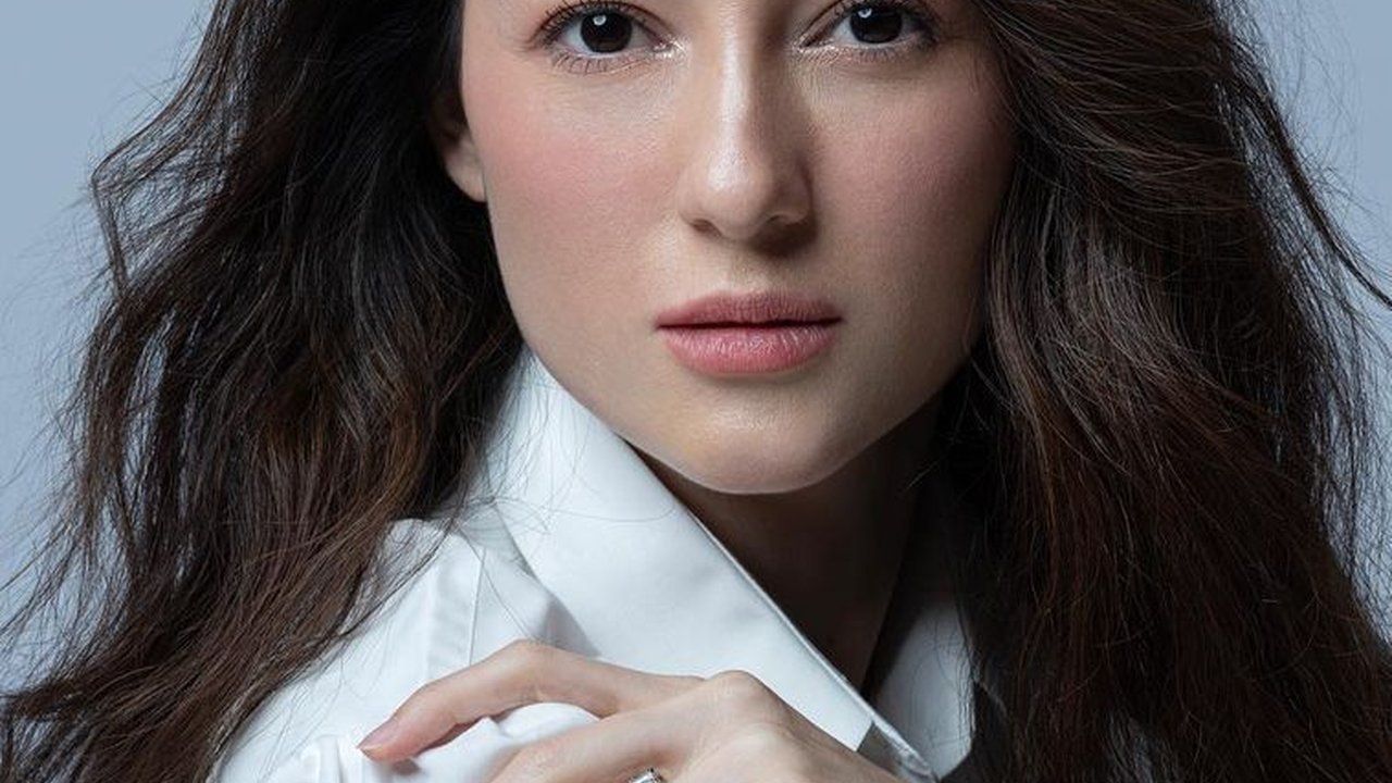 Julie Estelle Melahirkan Anak Pertama, Intip Perjalanan Kehamilannya