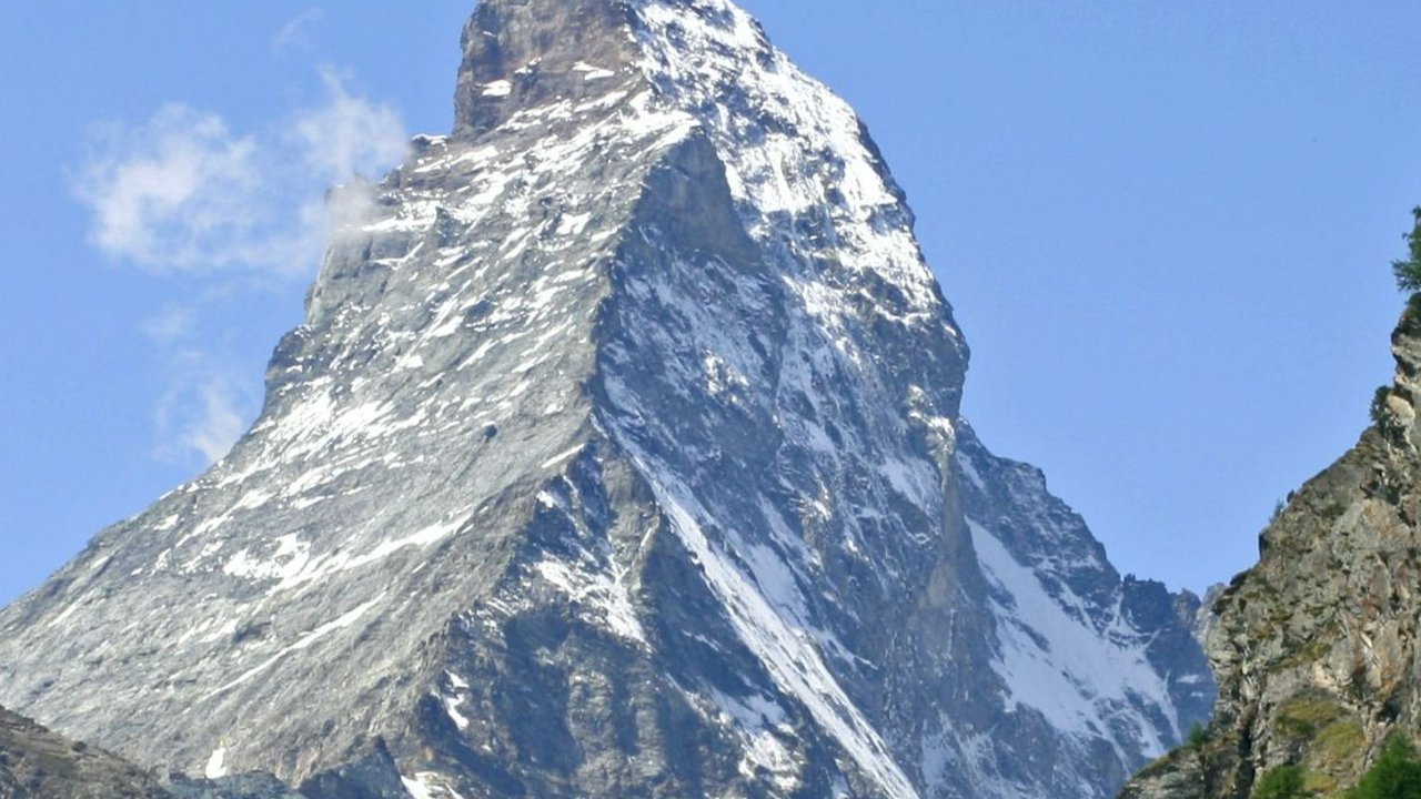 Gunung Es di Swiss Mencair, Jasad Pendaki yang Hilang 37 Tahun Lalu Ditemukan
