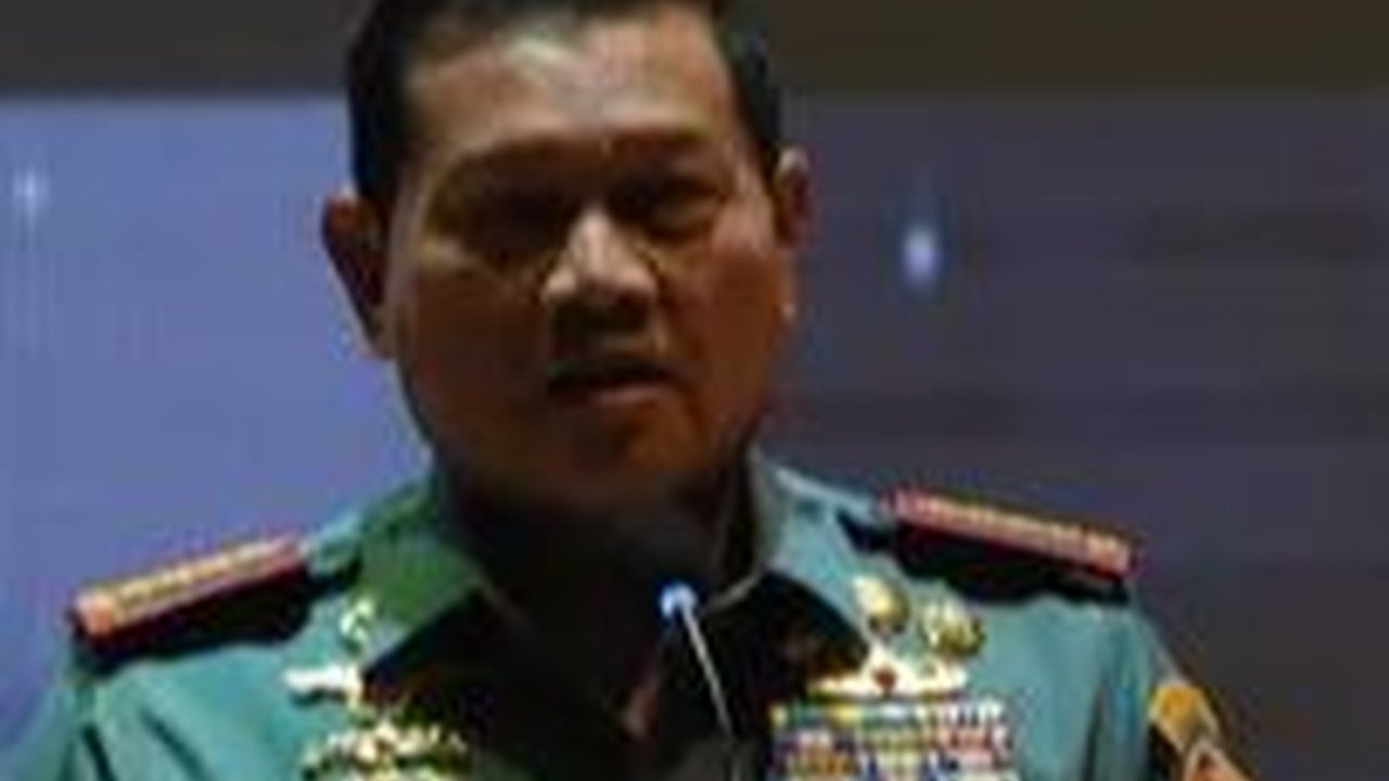 Panglima Minta Prajurit Dinas di Luar Struktur Militer Tetap Pakai Seragam TNI