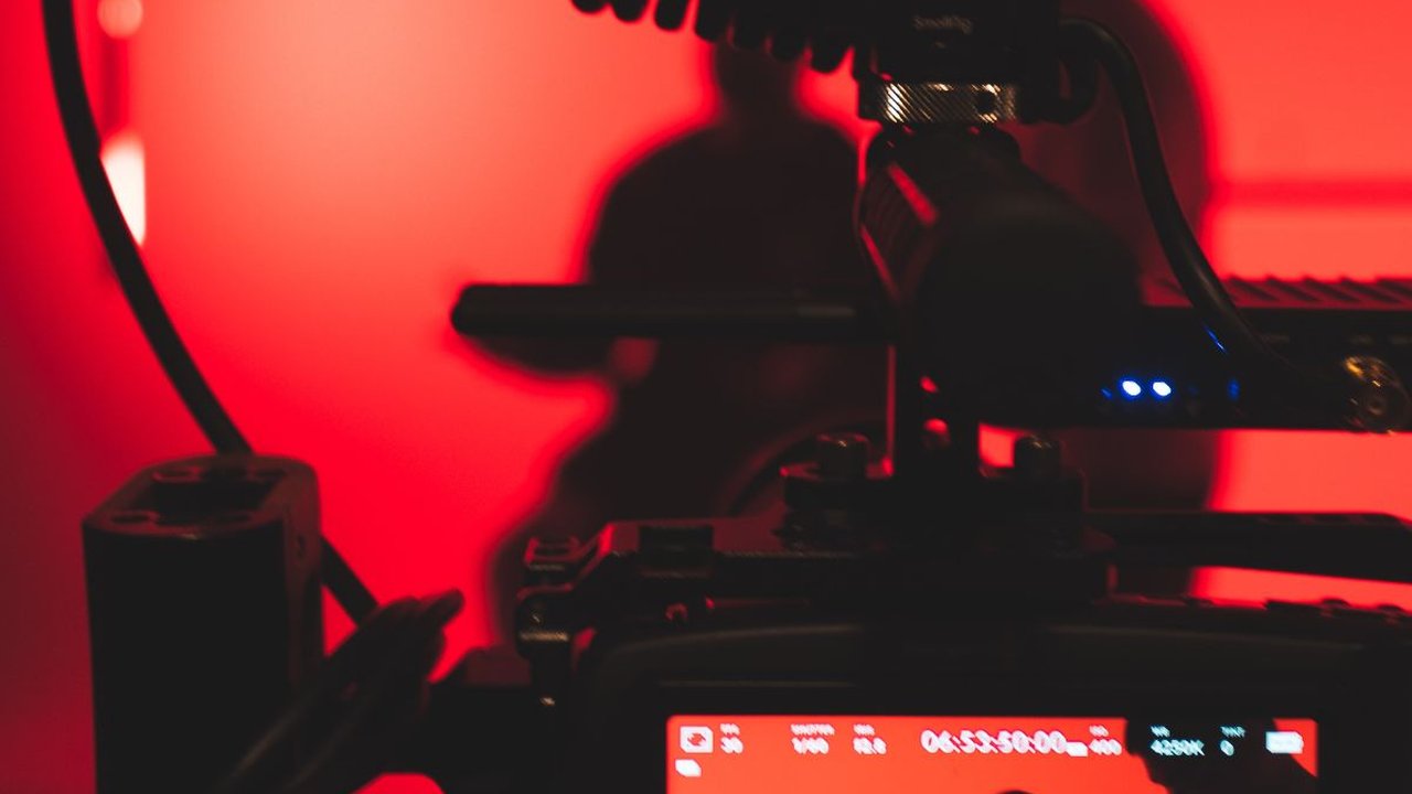 Cameo adalah Munculnya Sosok Terkenal di Seni Peran, Ini Bedanya dengan Figuran