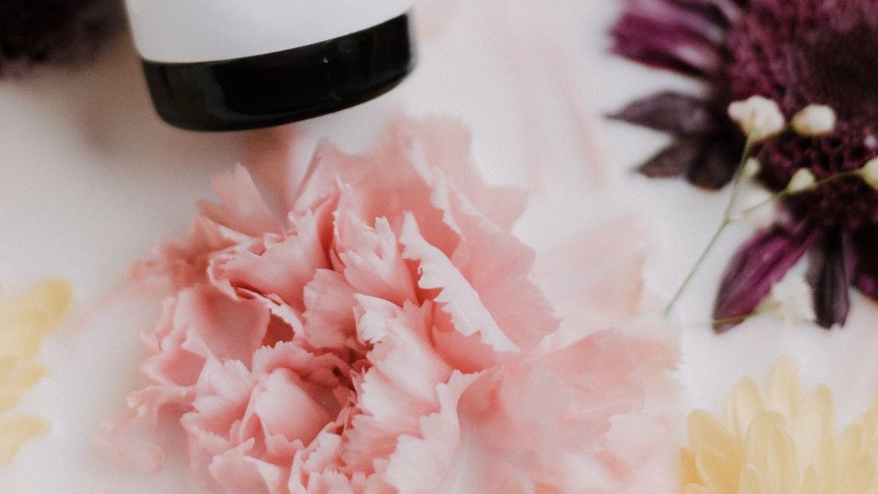 10 Manfaat Castor Oil, Baik untuk Kesehatan Rambut dan Kulit