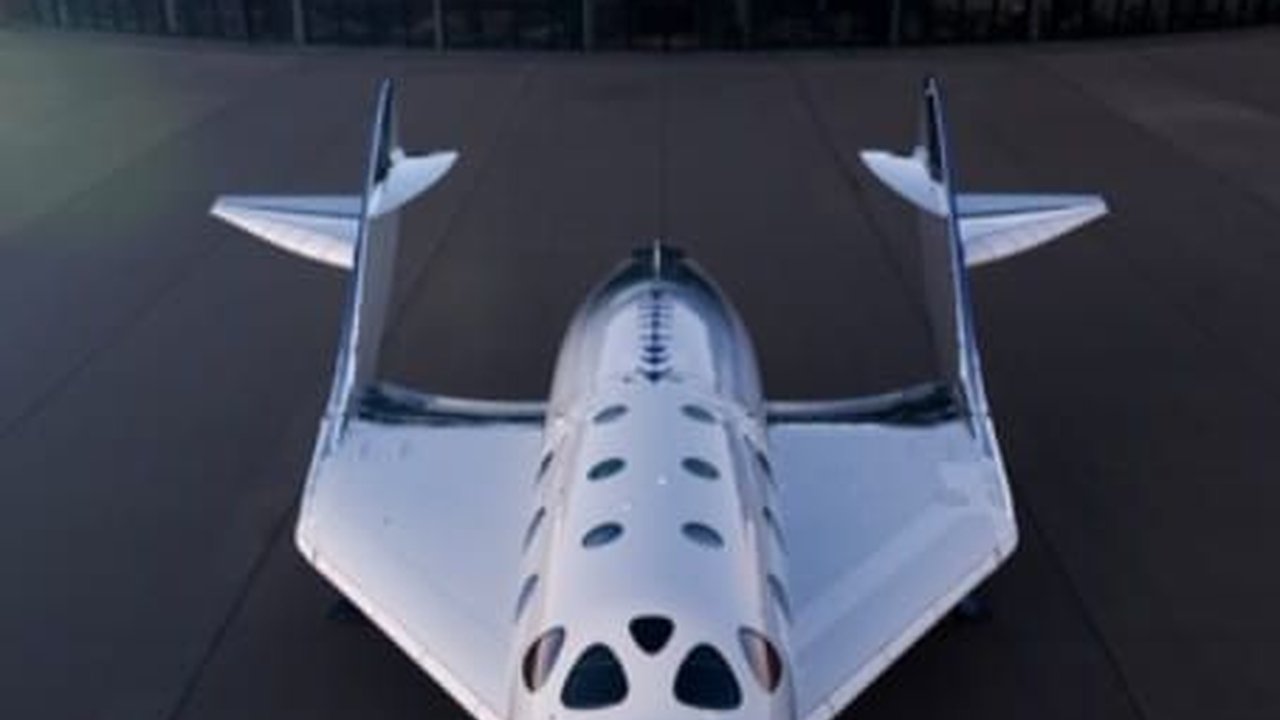 Perusahaan Ini Tawarkan Wisata Luar Angkasa, Harga Tiket Pesawat Capai Rp6,7 M