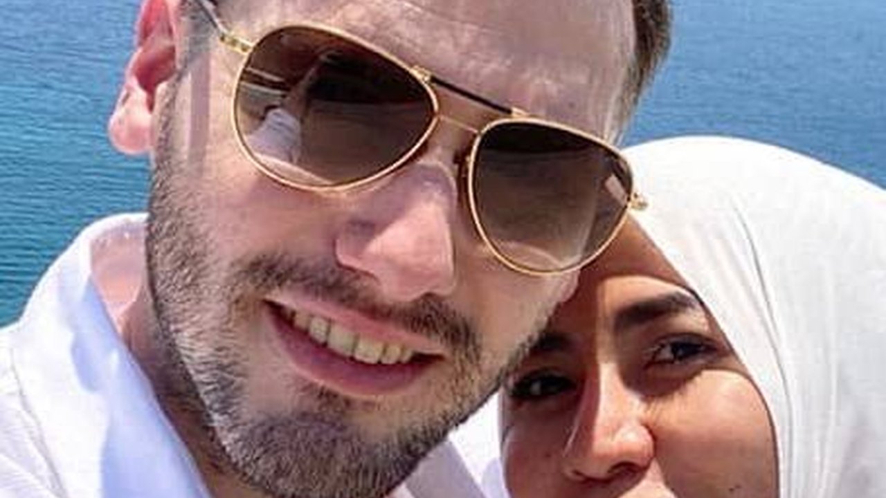 Gugat Cerai Suami, Begini Perjalanan Asmara Cinta Penelope dan Taha Arikan