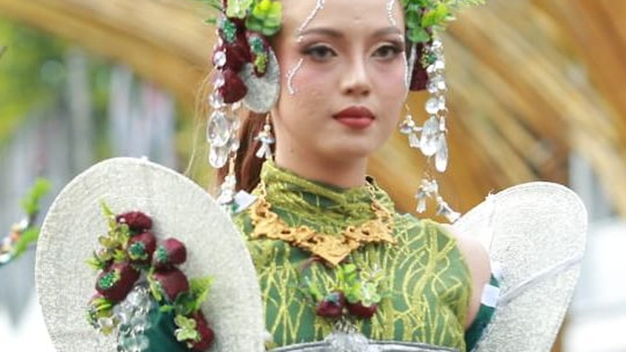 Parade Fesyen Ethno Wear, Awali Rangkaian Banyuwangi Ethno Carnival 2023