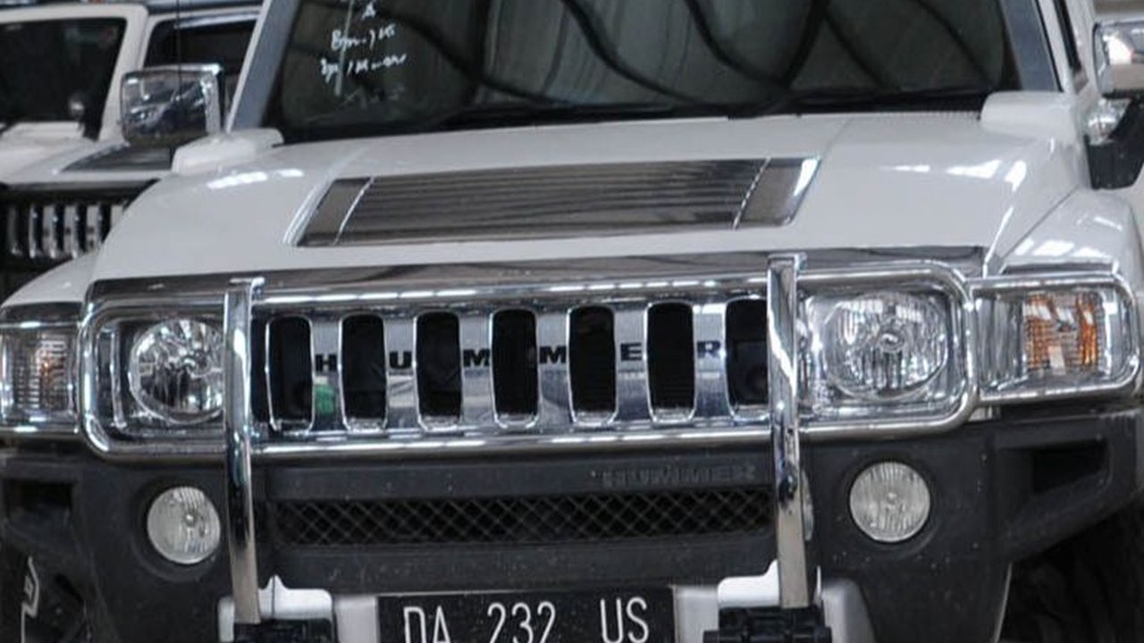 Sejarah Mobil Wajib Pakai Pelat Nomor,  Bermula di Prancis