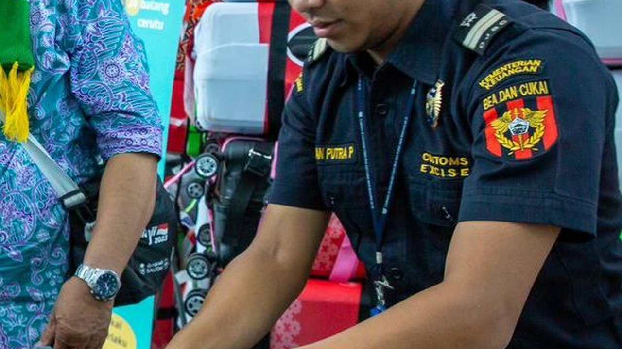 Tips Buat Jemaah Haji Agar Barang Bawaan Tak Ditahan Bea Cukai saat Pulang