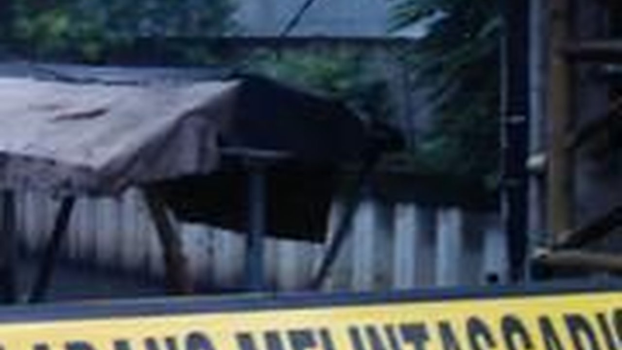 Nahas, Kuli Pasar Cibitung Terlindas Alat Berat hingga Tangan dan Pinggul Patah