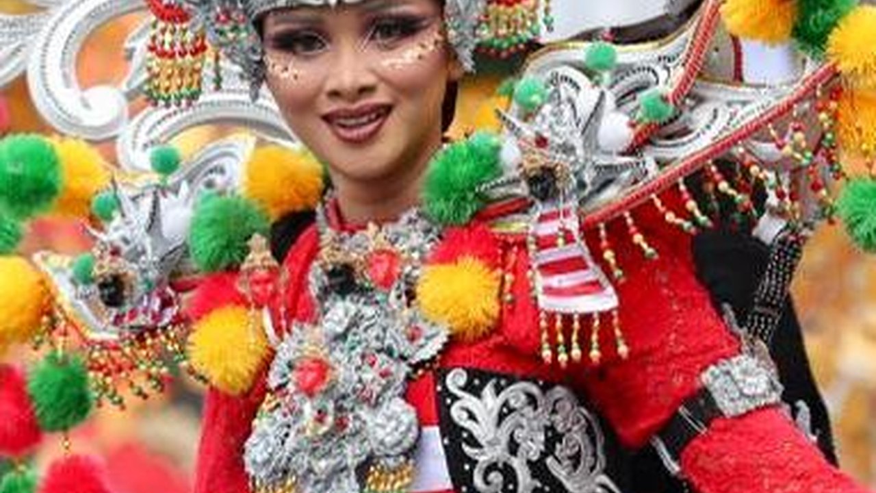 Usung The Magic of Ijen Geopark, Banyuwangi Ethno Carnival Pukau Ribuan Pengunjung