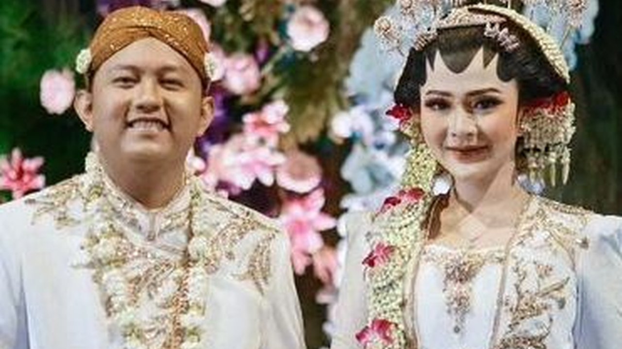 Sah Jadi Suami Istri, Intip Potret Pernikahan Denny Caknan dan Bella Bonita