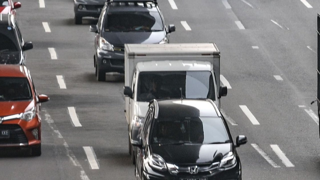 Hati-Hati Macet, Ada Perbaikan Jalan di Tol Jakarta-Cikampek