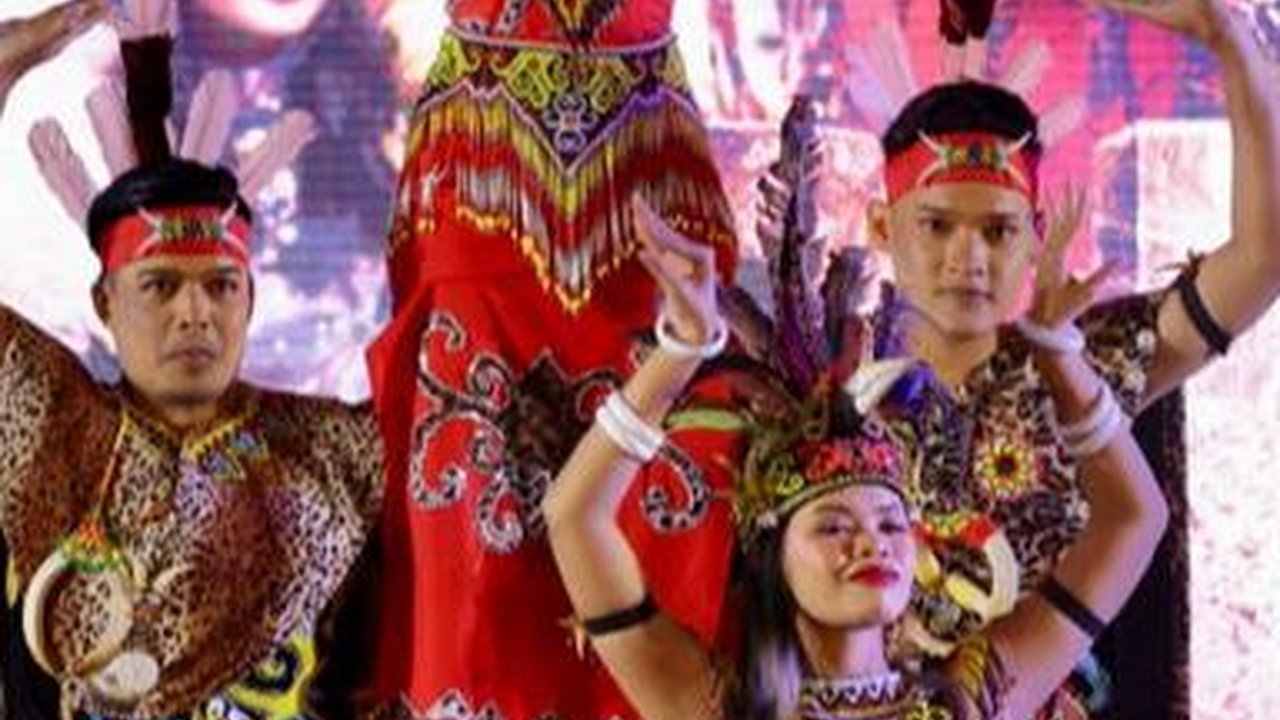 Muhibah Budaya Ramaikan Sepekan Banyuwangi Ethno Carnival