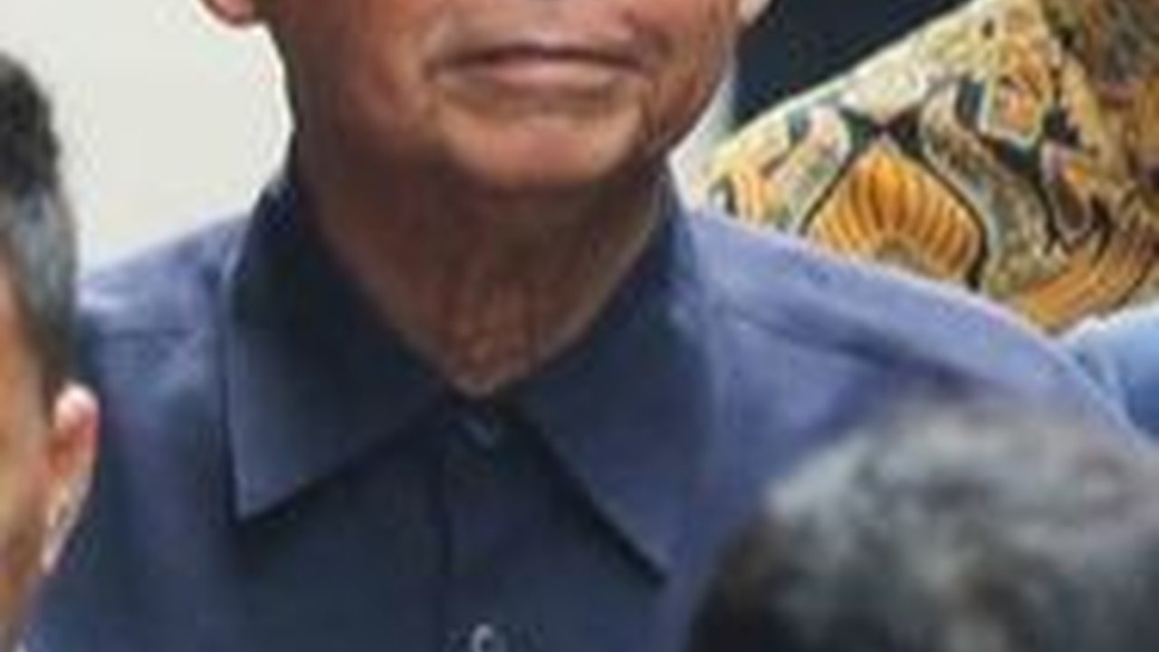 Salam Jempol Panji Gumilang Tiba di Bareskrim Polri