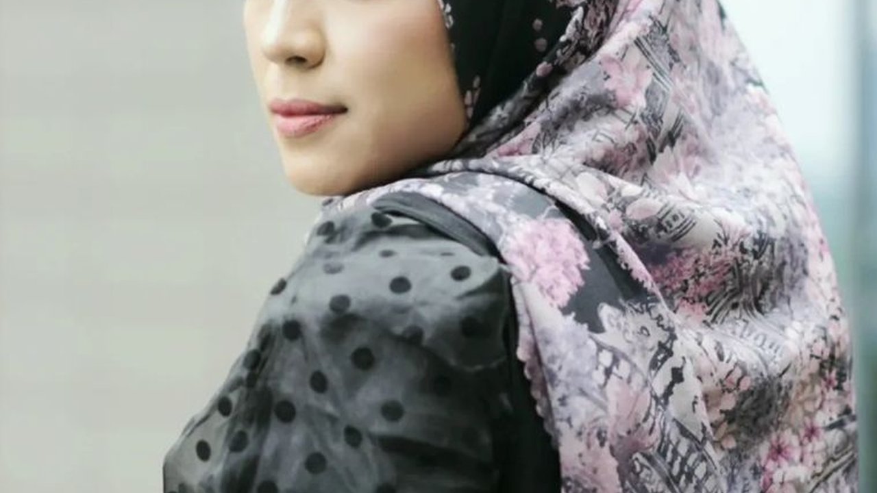 Ingat Rizma Guru Cantik Asal Tegal yang Dulu Sempat Viral? Ini Potret Terbarunya