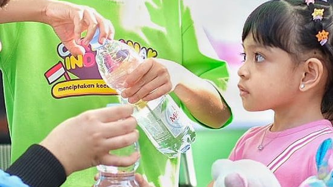 Rayakan Momen Hari Anak Nasional bersama Air Mineral Terpilih untuk Anak Indonesia