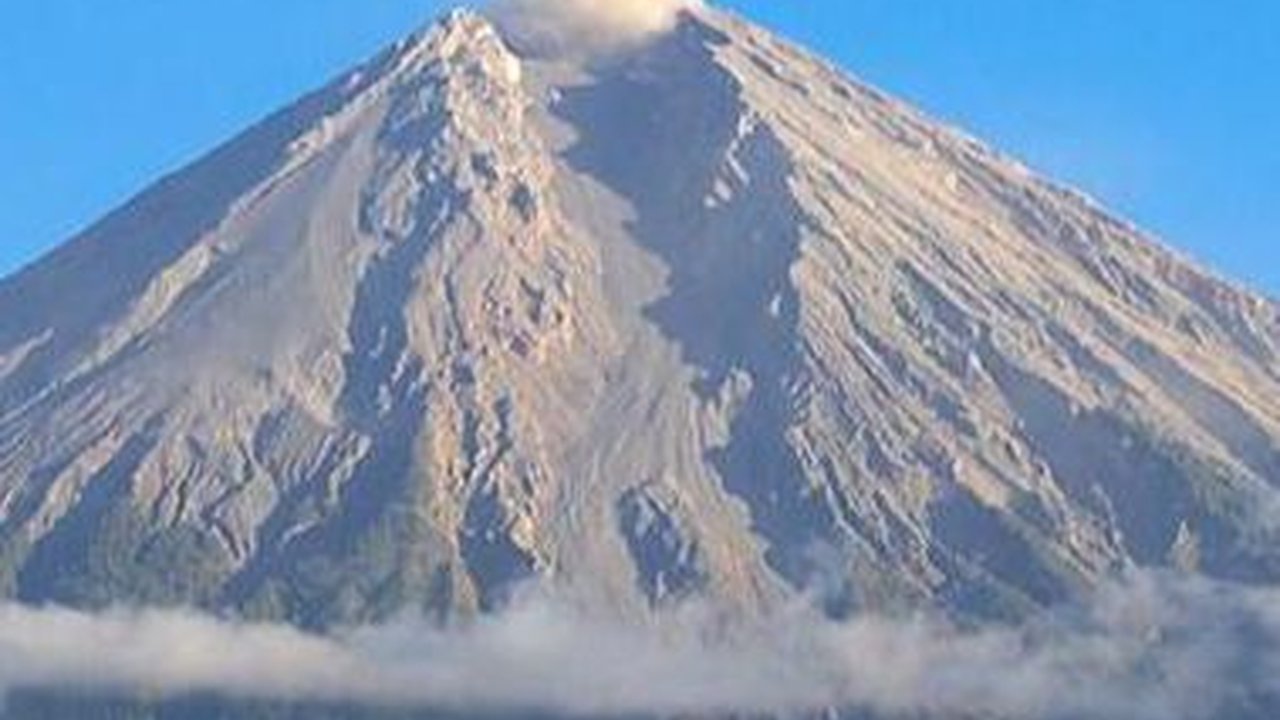 7 Gunung di Indonesia yang Paling Sering Didaki, Sudah Pernah Kesana?