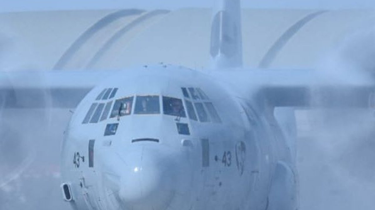 Pesawat C-130J Super Hercules Ketiga Mendarat di Indonesia Setelah 33 Jam Mengudara