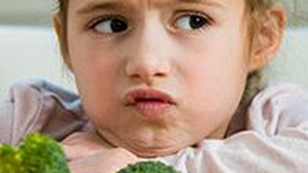 16 Cara Mengatasi Anak Susah Makan, Orang Tua Jangan Panik Dulu